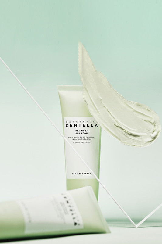 Skin1004 - Madagascar Centella Tea Trica BHA Foam -125ml