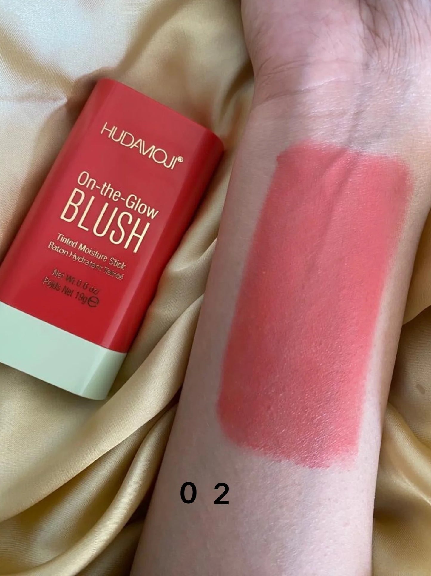 HUDAMOJI On the Go Blush Stick