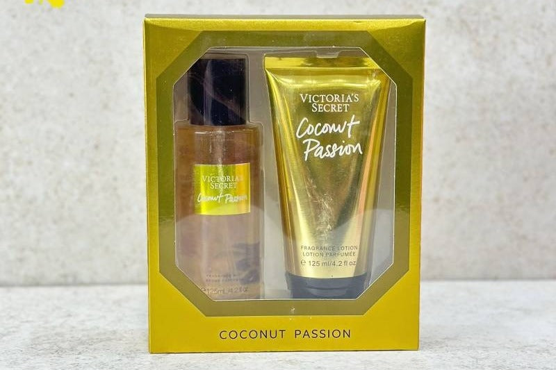 VICTORIA SECRET Coconut Passion Body Lotion & Mist Set